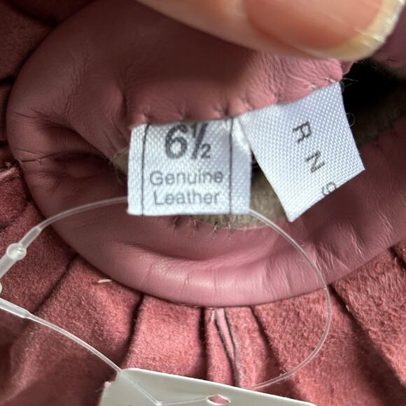 NWT- Shaneen Huxham Genuine Leather Ruffle Cuff Pink Gloves- Size 6.5 - Picture 8 of 15